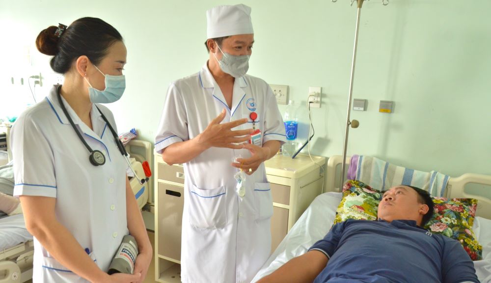 Nâng cao chất lượng nhân lực điều dưỡng viên